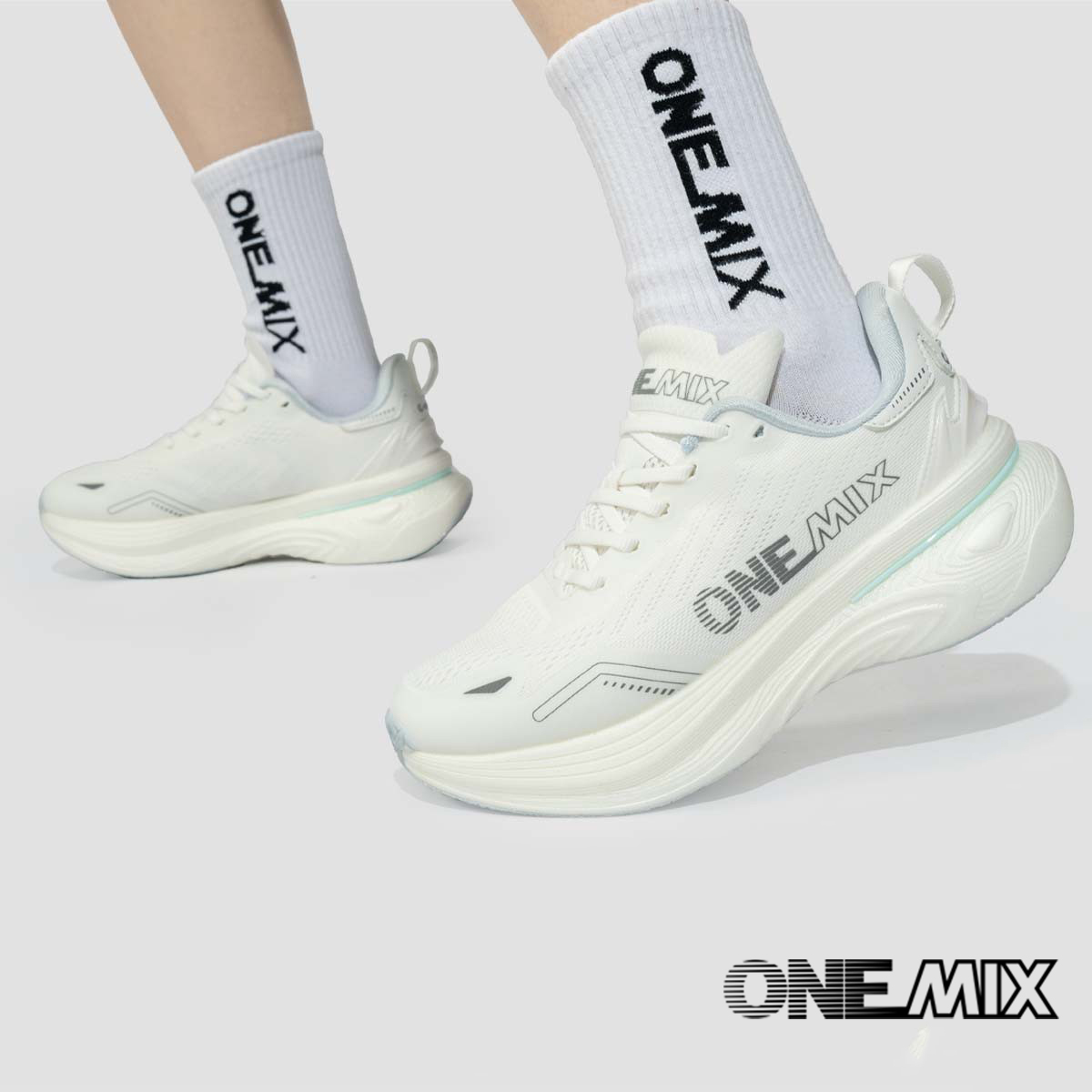 ONEMIX Nuove Scarpe da Corsa A - New Balance Fashion Women recensione e prezzo