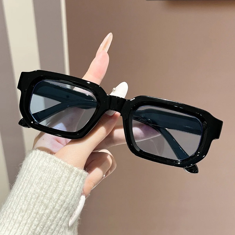 Nuovi occhiali da sole quadrat - Women'S Fashion Eyewear recensione e prezzo