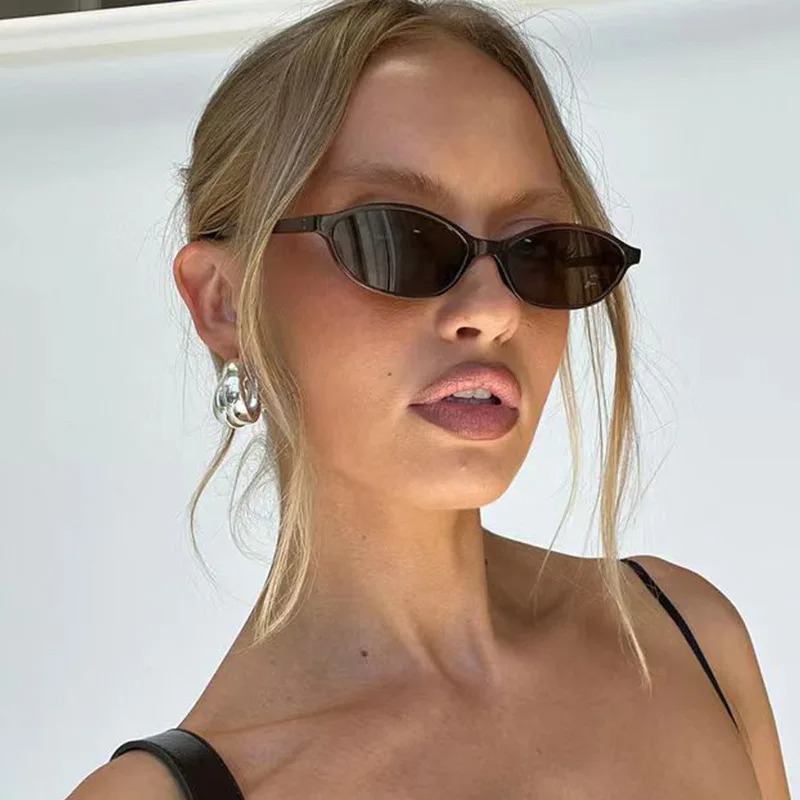 Occhiali da Sole Retrò con Mon - Women'S Fashion Eyewear recensione e prezzo