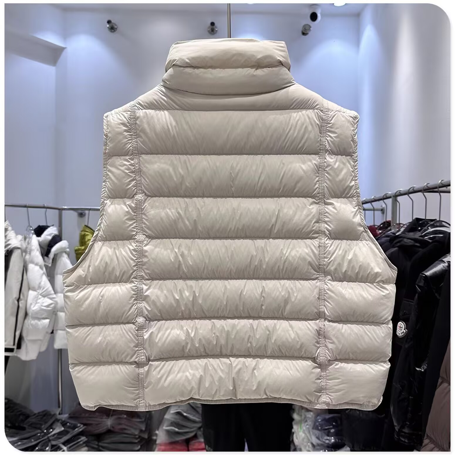 Gilet Corto Imbottito Donna in - Puffer Vest Fashion Women recensione e prezzo