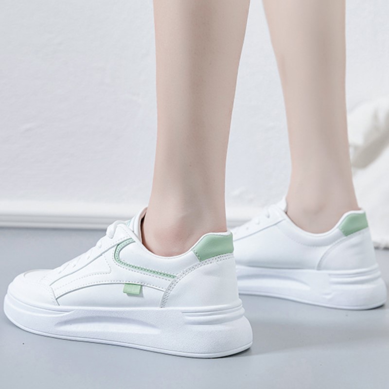 Scarpe da ginnastica da donna  - New Balance Fashion Women recensione e prezzo