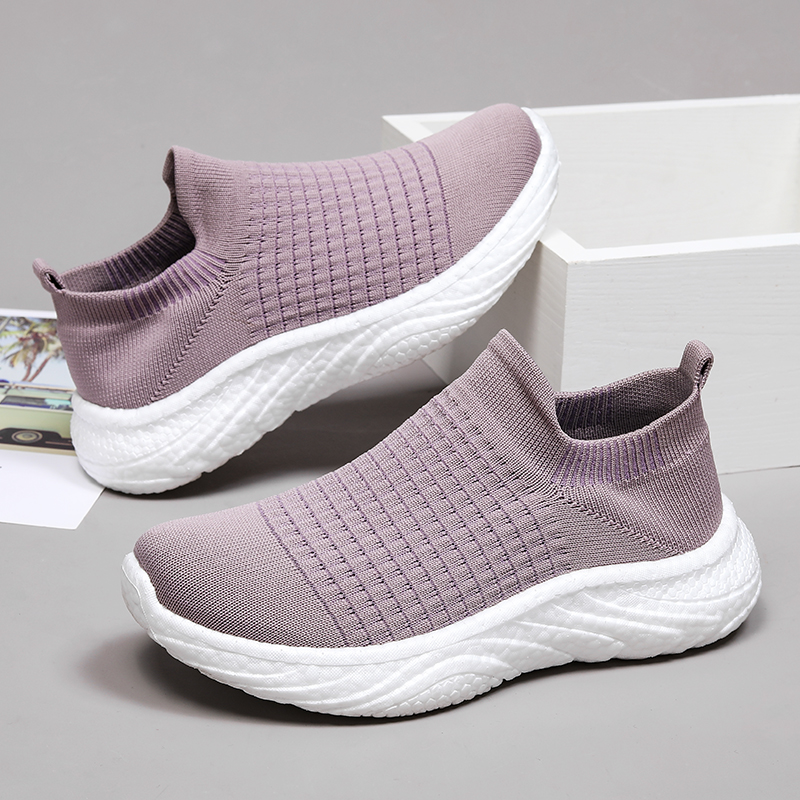 Le nuove scarpe da corsa legge - New Balance Fashion Women recensione e prezzo