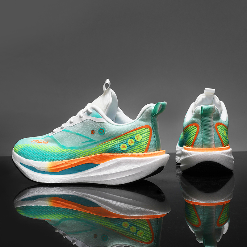 Nuove scarpe sportive da uomo  - New Balance Fashion Women recensione e prezzo